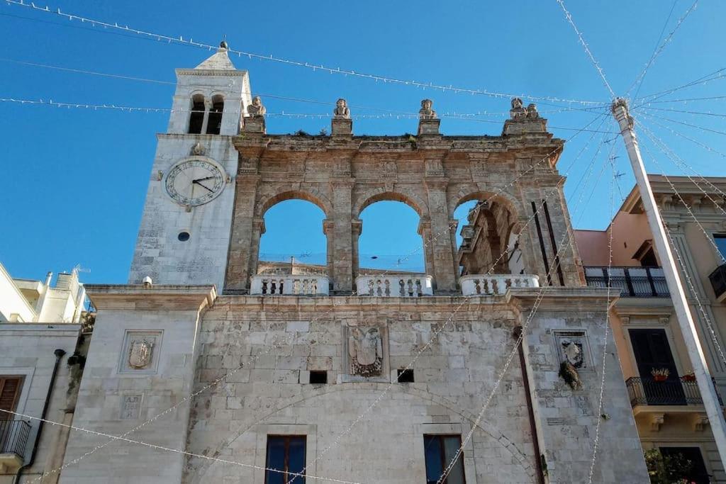 La Casa Del Papa Apartment Bari Bagian luar foto