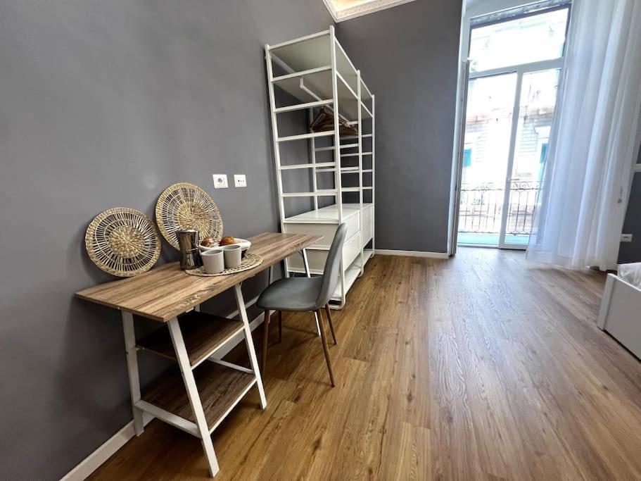 La Casa Del Papa Apartment Bari Bagian luar foto